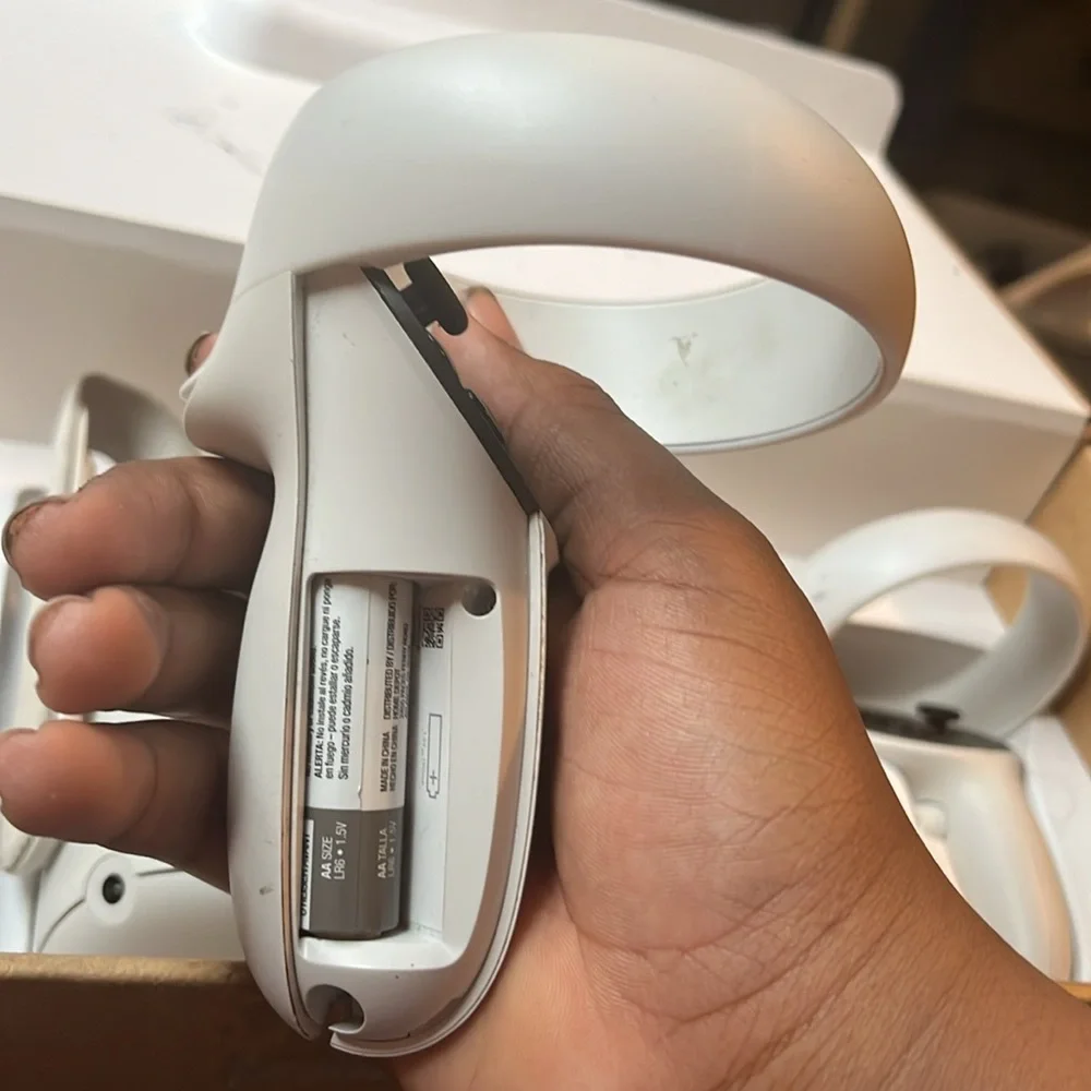 Good condition just missing the battery cover